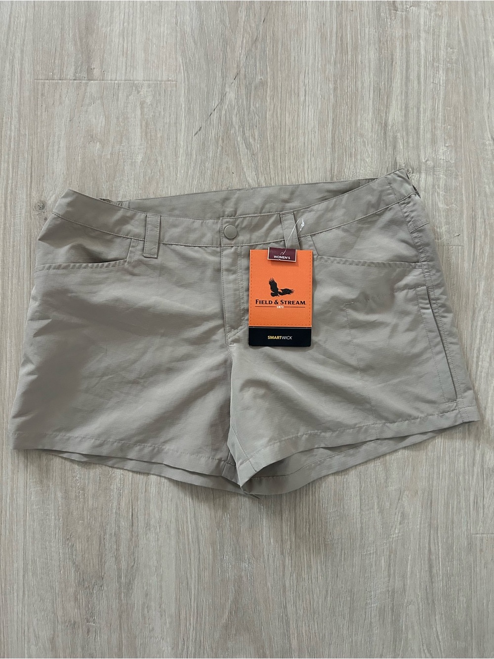 Field & Stream Light Khaki Women's Outdoor Shorts
